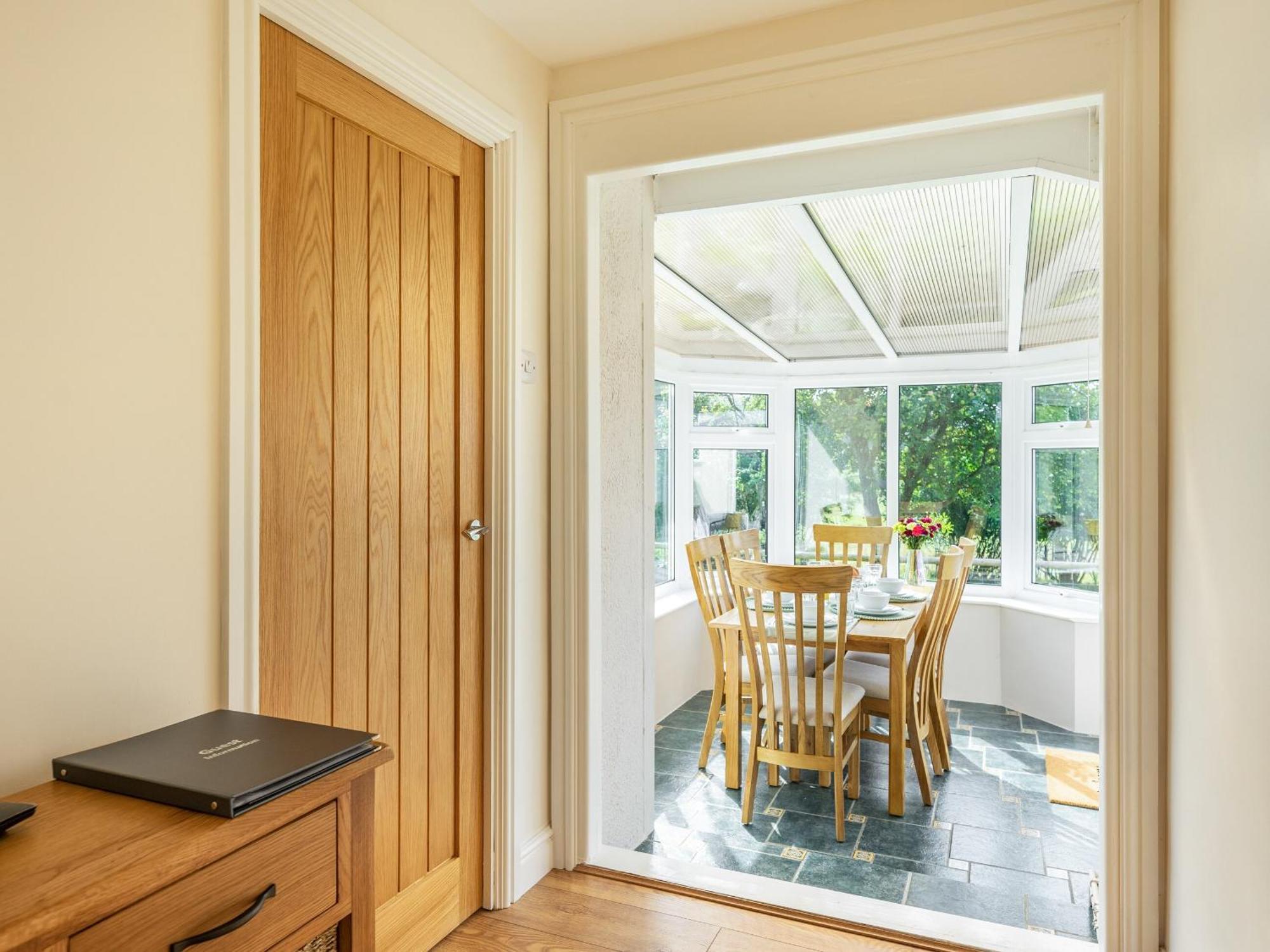 Meadowcroft Villa Bettws Disserth Exterior foto